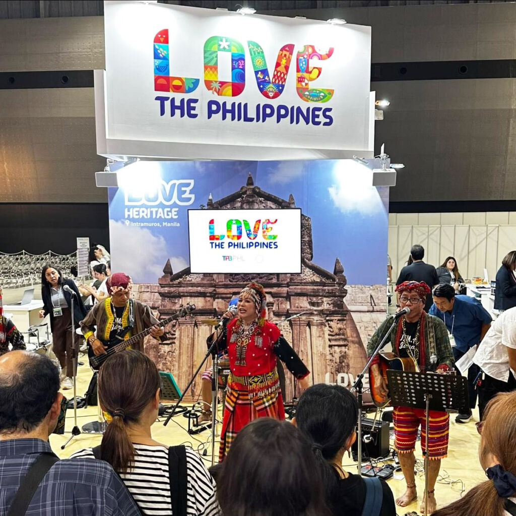 Live entertainment at the much-loved South-East Asian country's booth