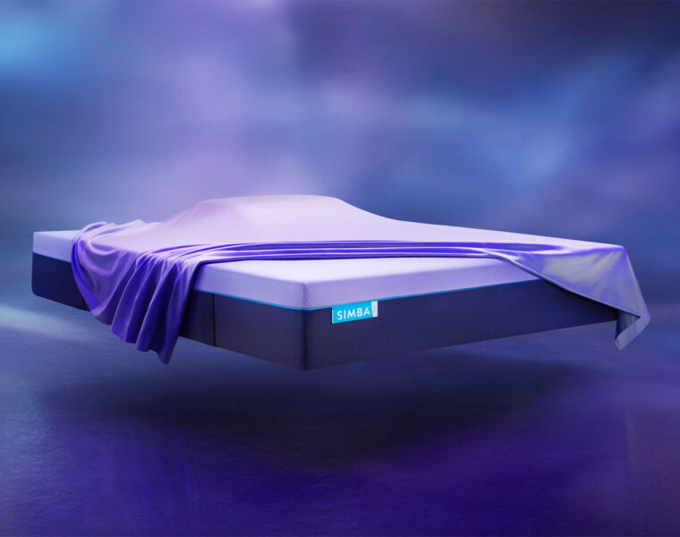 Bridging Centuries of Comfort: The Simba Hybrid Pro on Our Antique Bed