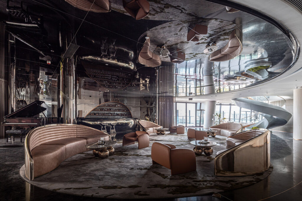 The Architectural Wonder of Qianhai Times Spring Culture and Art Center 11 The luxurious lounge inside the building